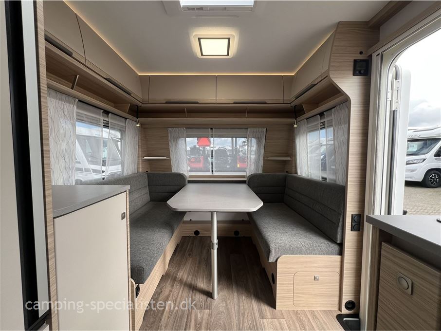 Fendt Bianco Activ 515 SGE